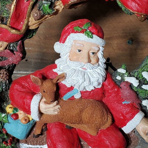 Ceramic Christmas Wreath - Santa and Woodland Animals - Picture 6 of 9